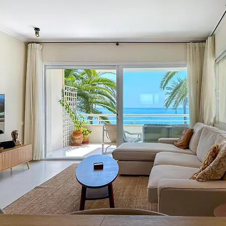Front By Hello Homes Apartment *